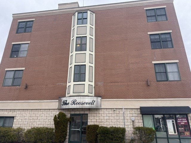 266 N Main St Unit 8, Mansfield, MA 02048