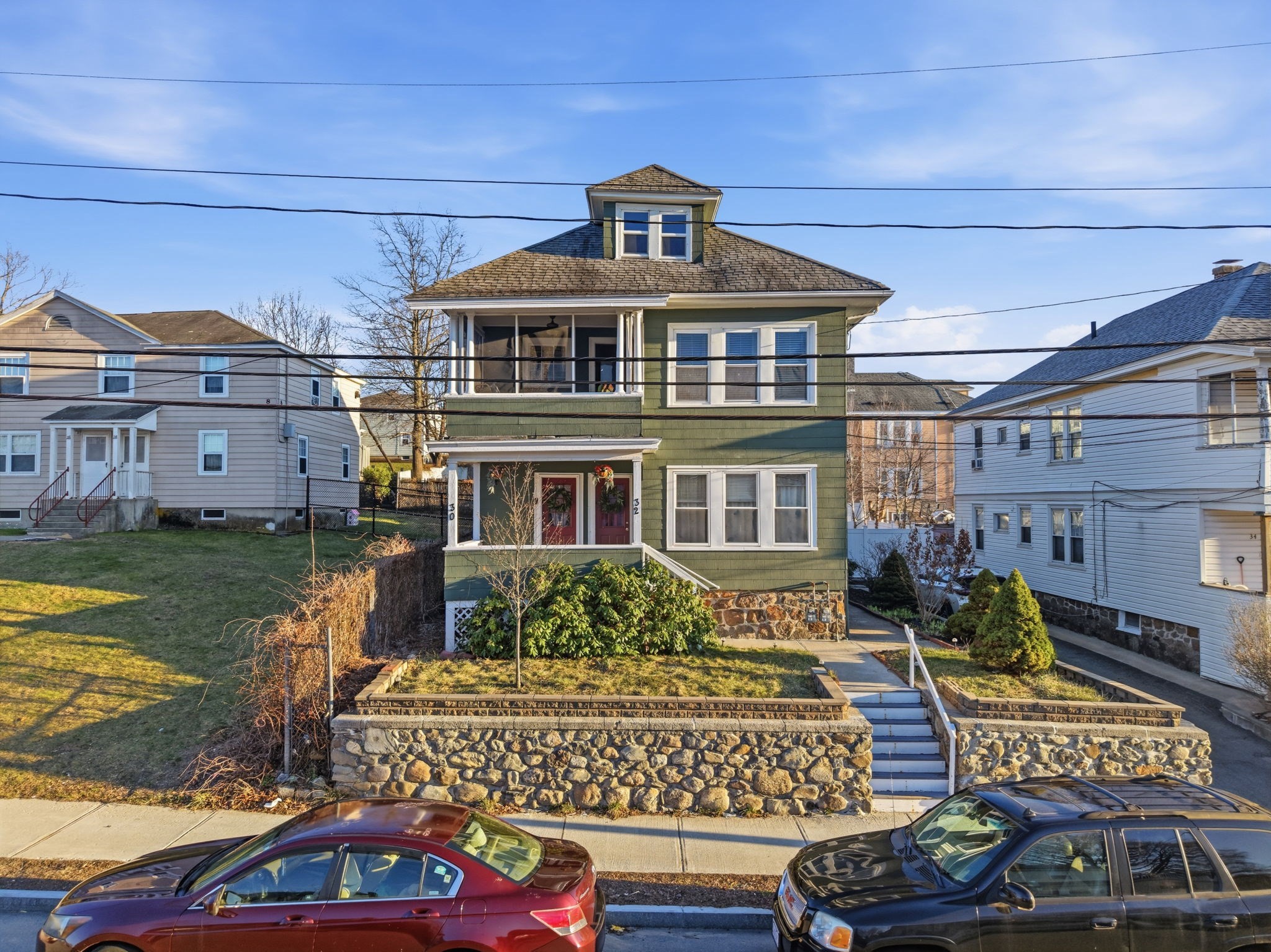 30 Exeter St, Lawrence, MA 01843
