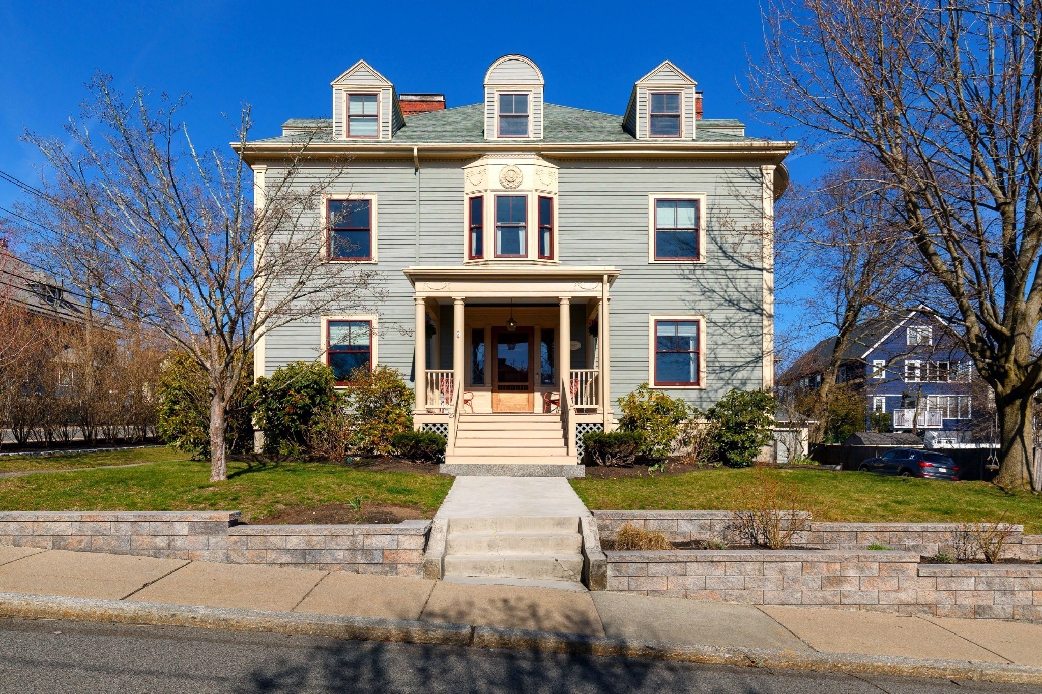 25 Barrington Road, Boston - Dorchester, MA 02124
