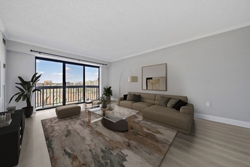 15 North Beacon St., Apt 401