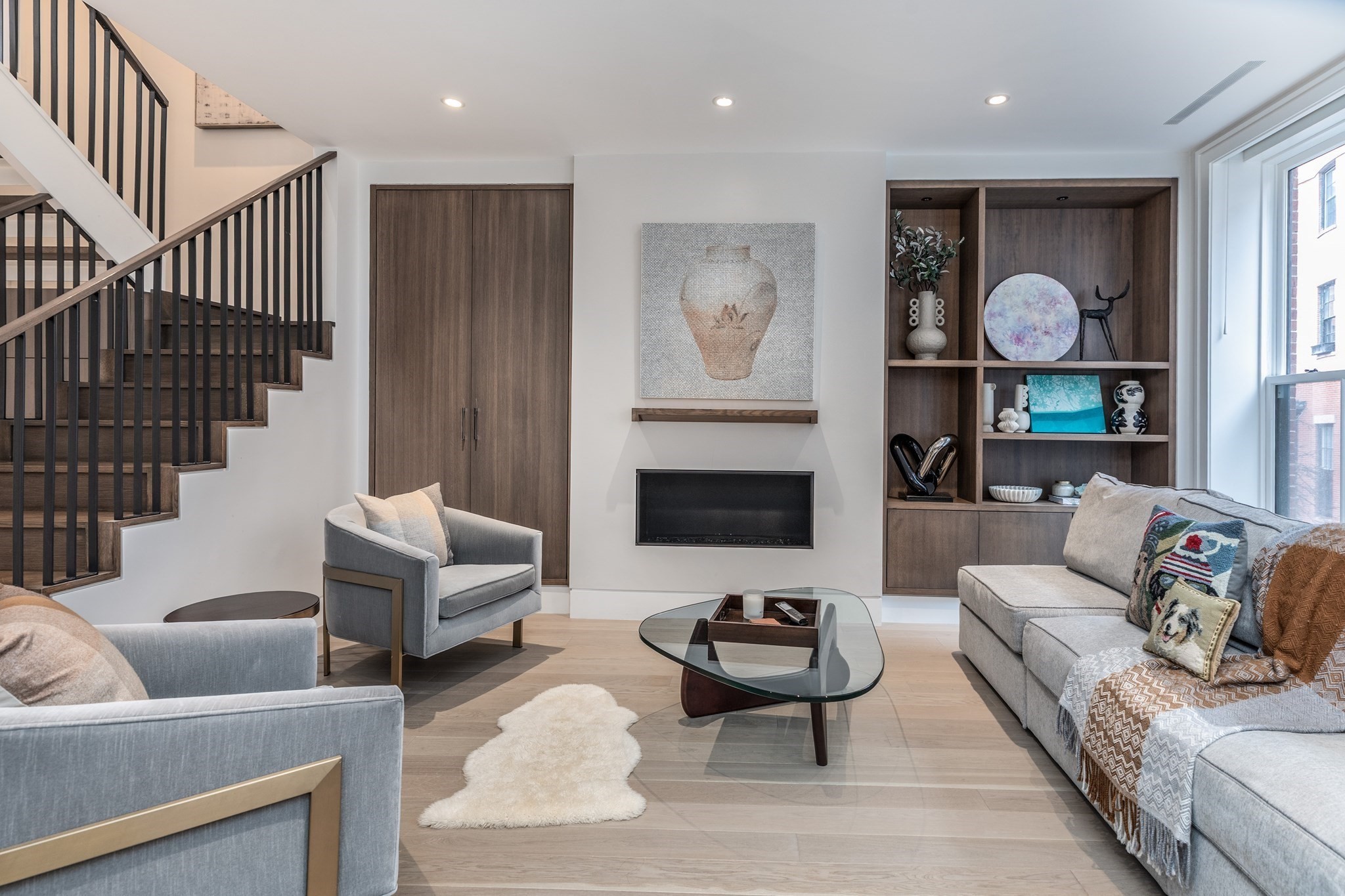 47 Hancock Street Unit 2, Beacon Hill, Boston, MA 02114