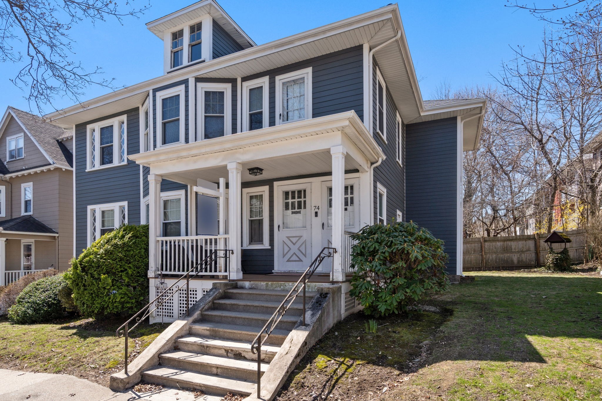 74 Bradfield Ave, Boston - Roslindale, MA 02131