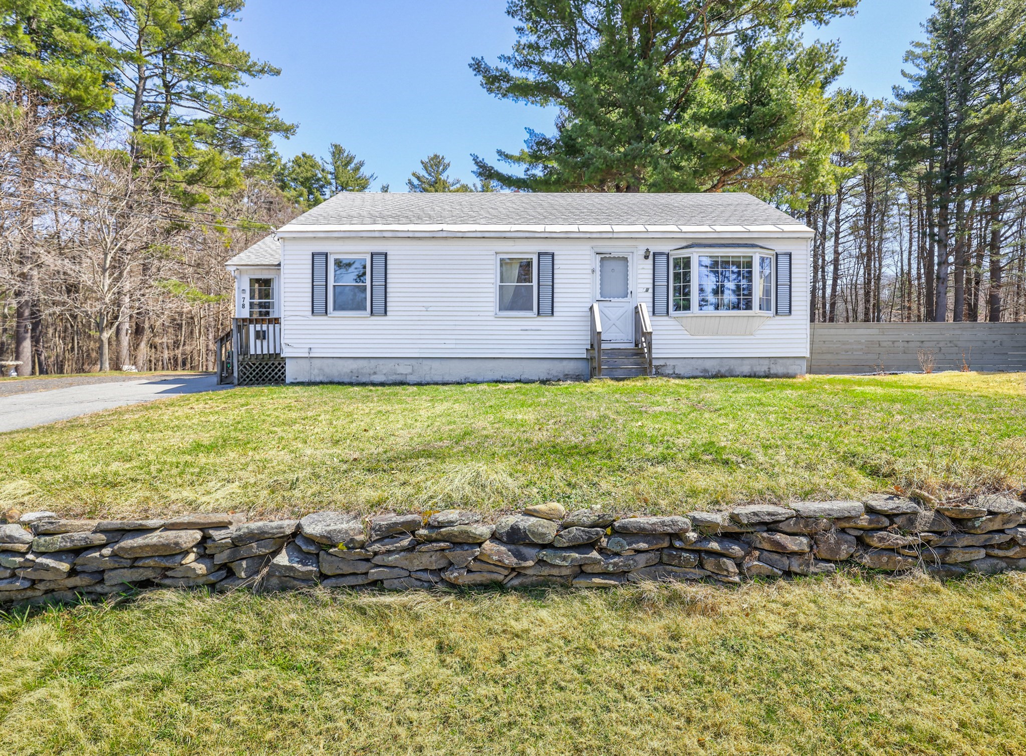 78 Racette Ave, Gardner, MA 01440