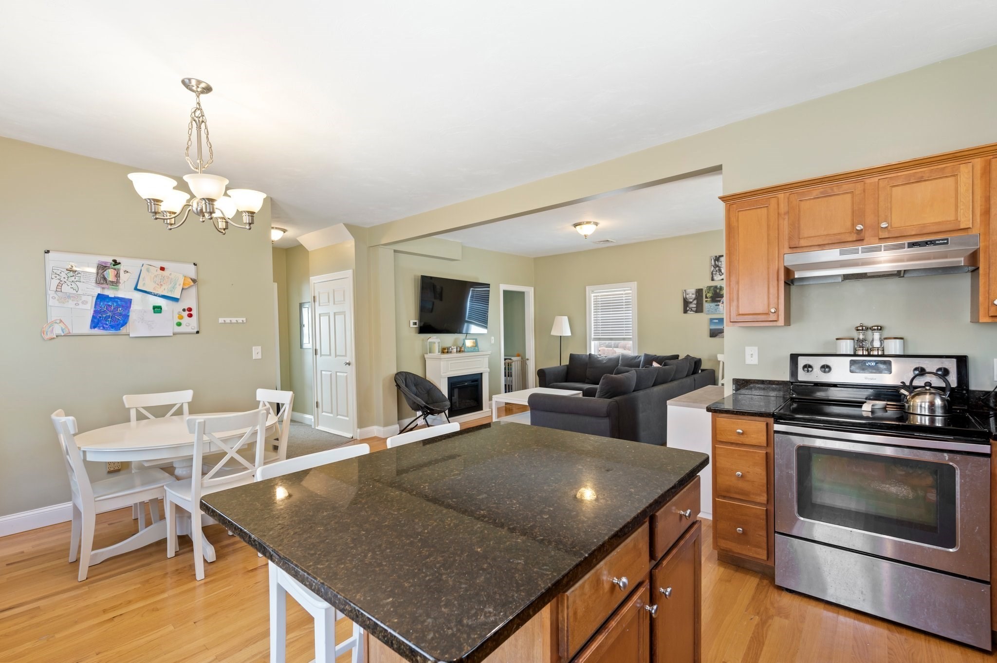 496 Main St Unit 2, Hanson, MA 02341