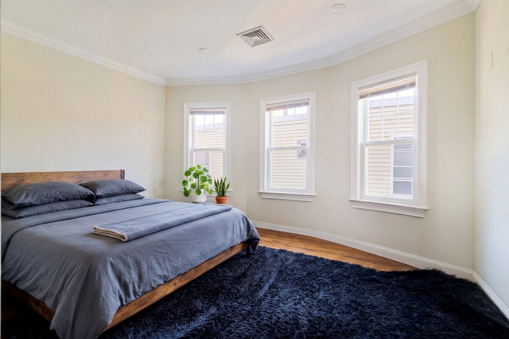 17 Kenneson Rd, Somerville, MA 02145