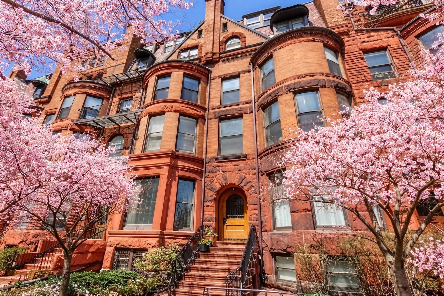 19 Bay State Road Unit 4, Fenway, Boston, MA 02115