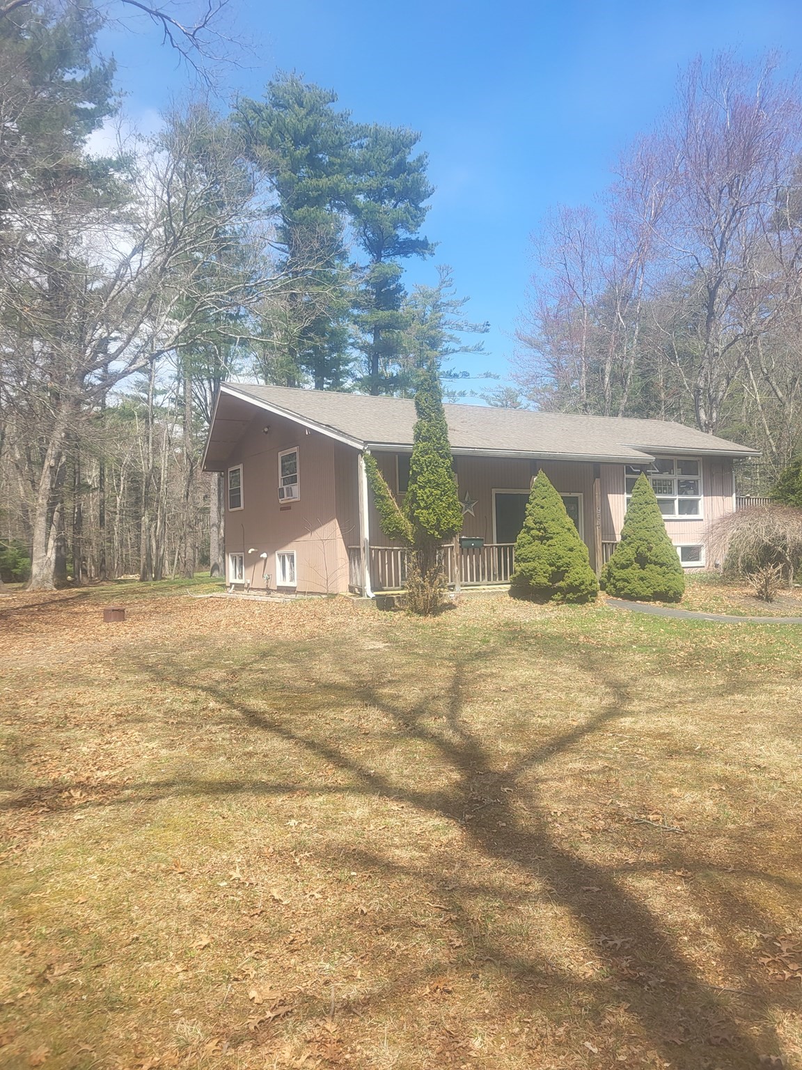 965 Temple St, Duxbury, MA 02332
