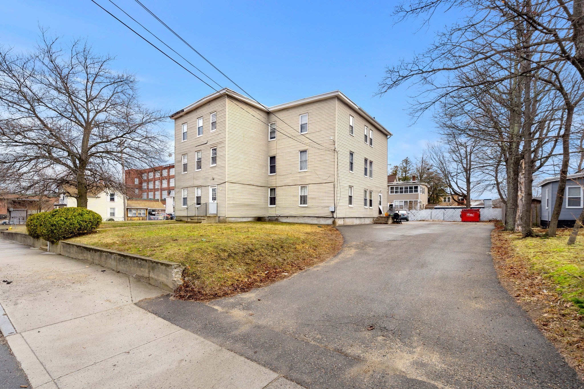 45 Laurel St, Leominster, MA 01453 - Image 2