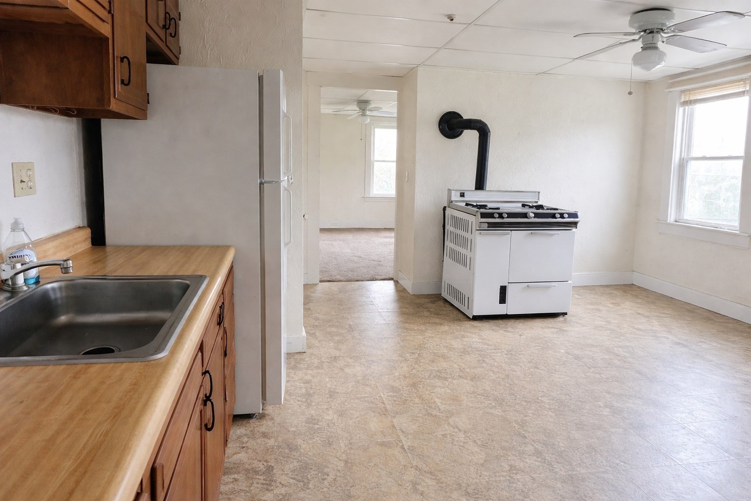 45 Laurel St, Leominster, MA 01453 - Image 9