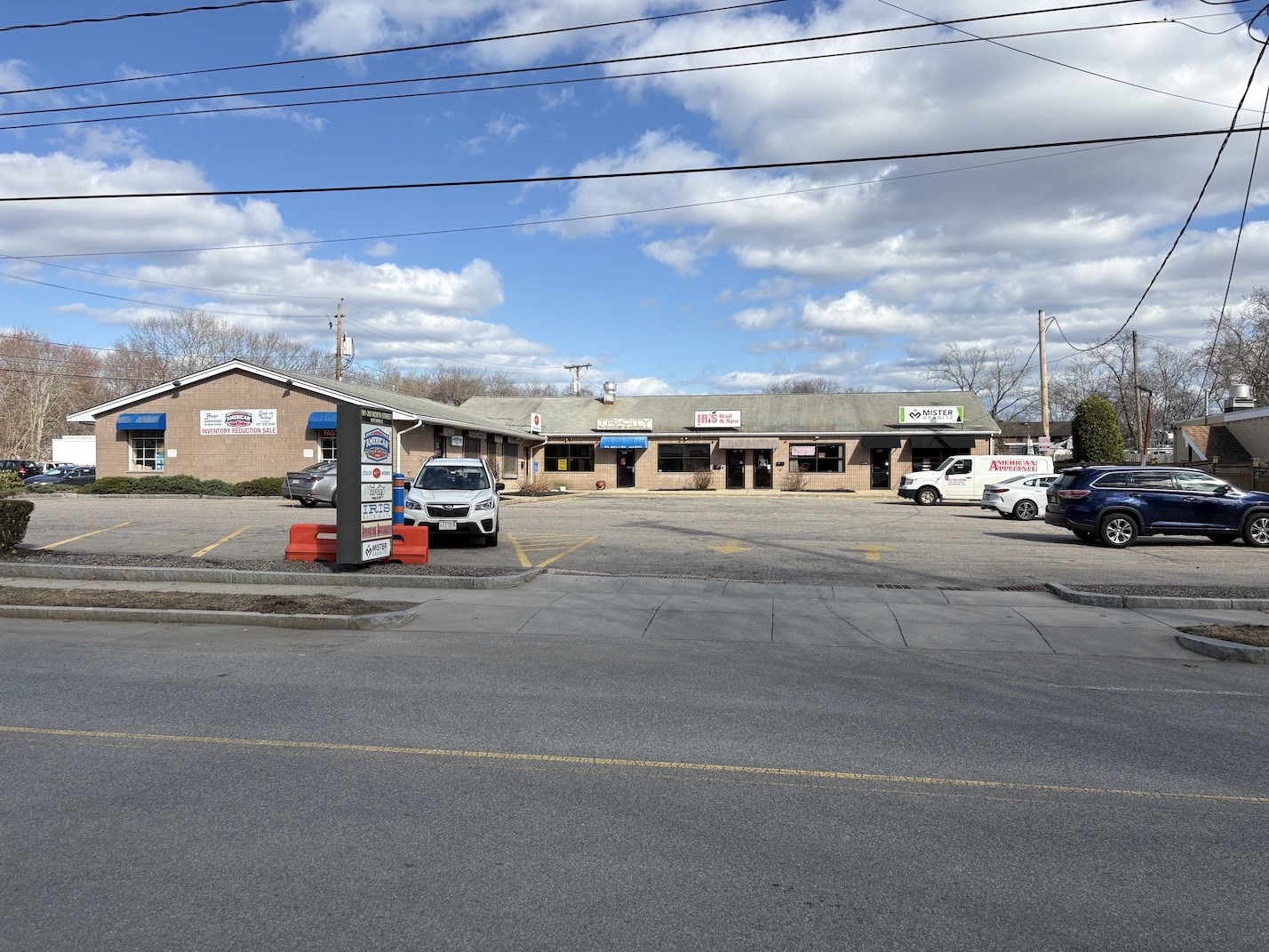 199 North St, Newton, MA 02460