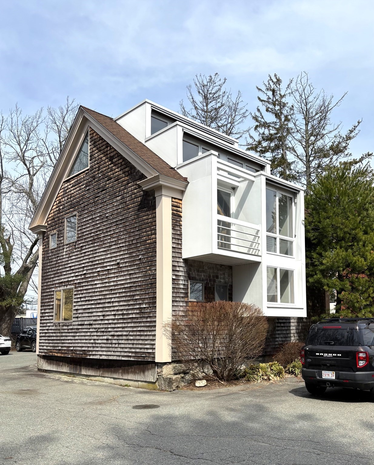2048 Washington, Hanover, MA 02339