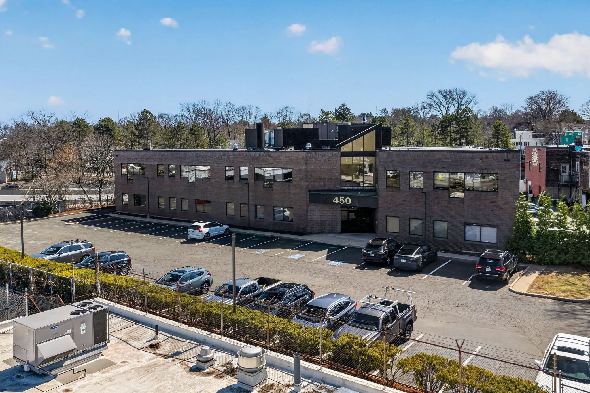 450 Lexington St Unit 204, Newton, MA 02466