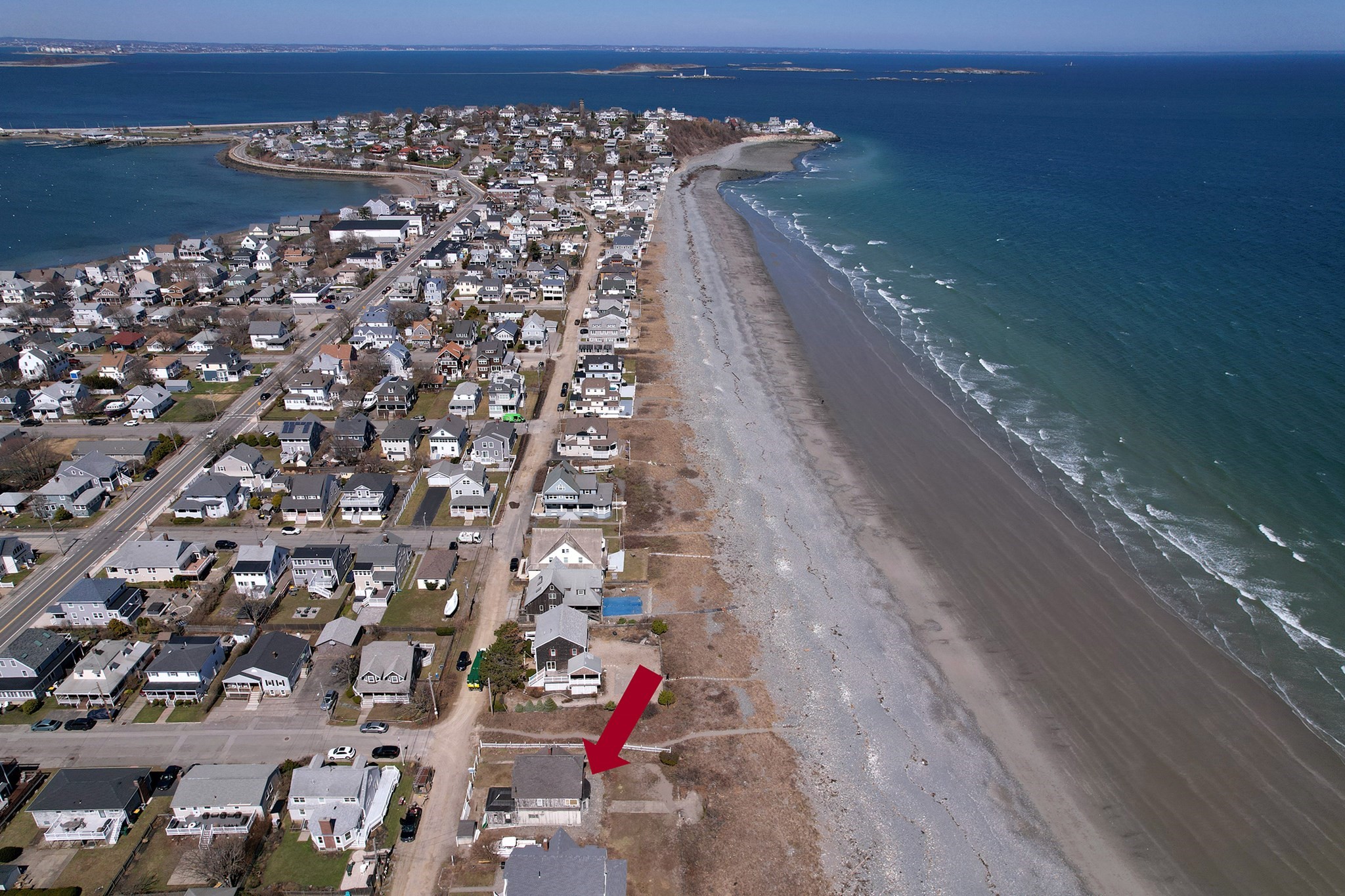 60 N St, Hull, MA 02045