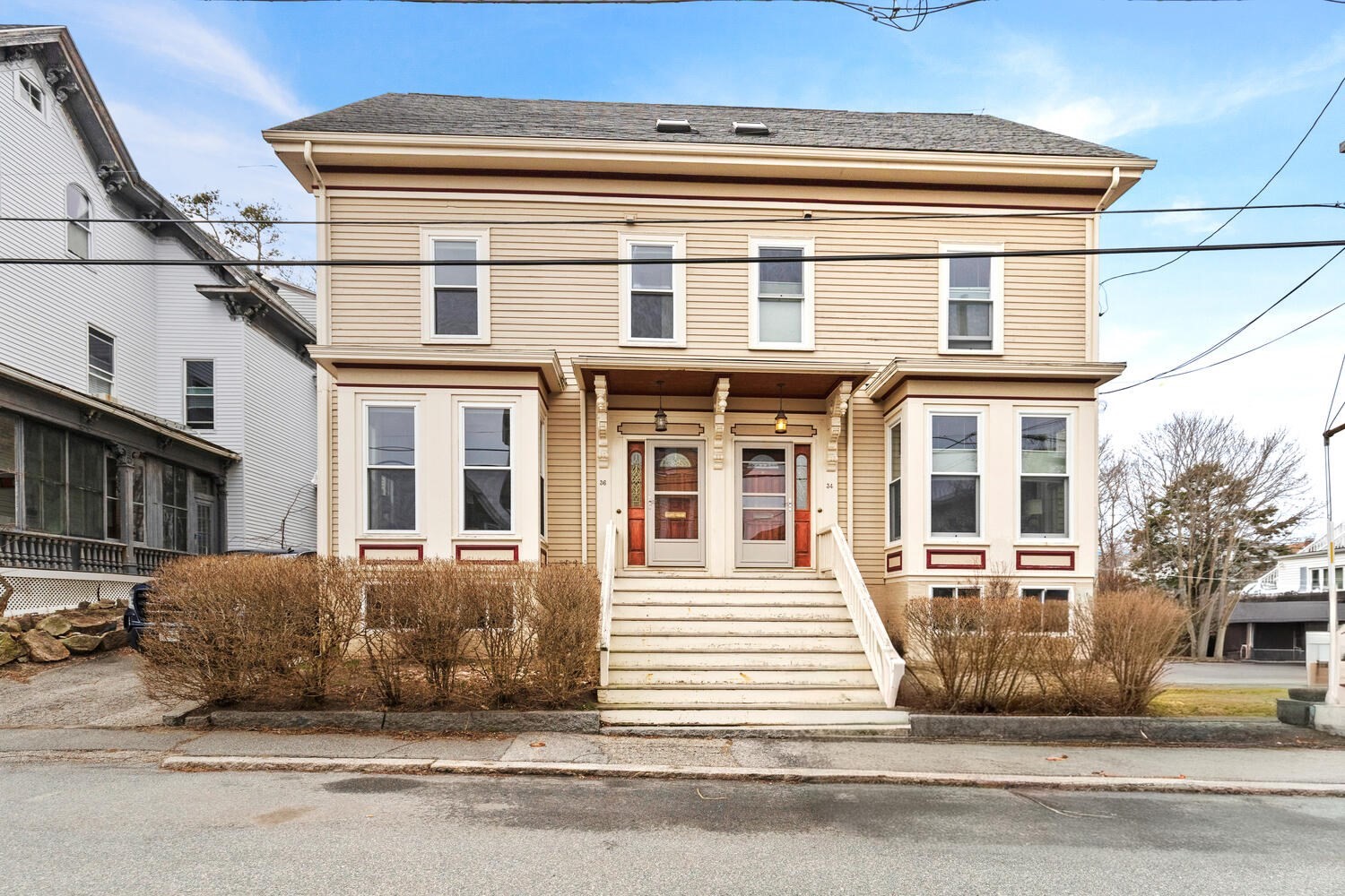 34 Summer St, Gloucester, MA 01930