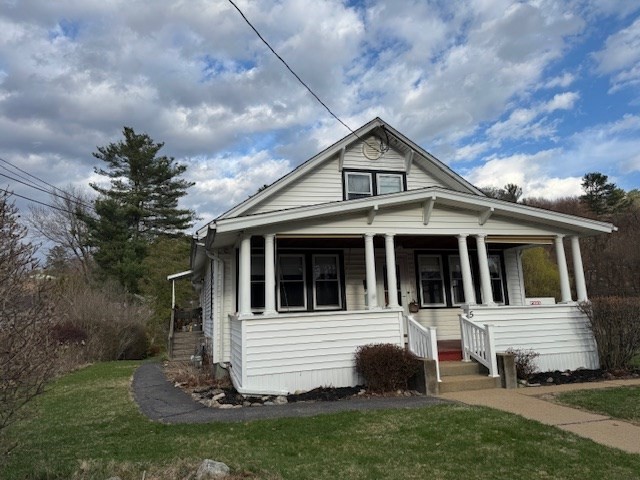 5 Salem Road, Spencer, MA 01562