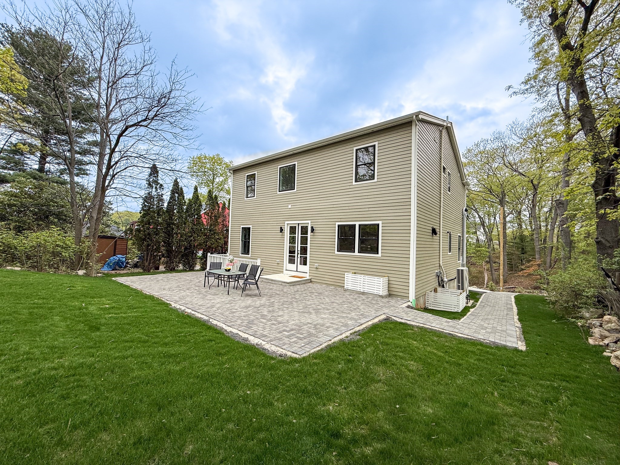 16 Hillside Park, Melrose, MA 02176 - Image 42