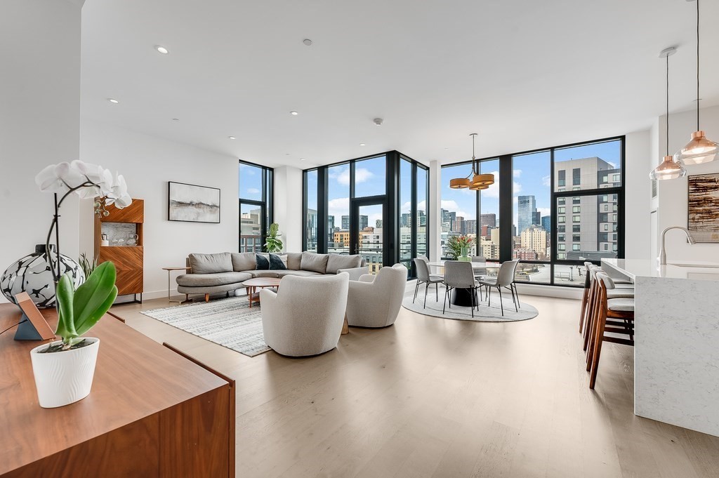 40 Traveler St Unit PH802, South End, Boston, MA 02118