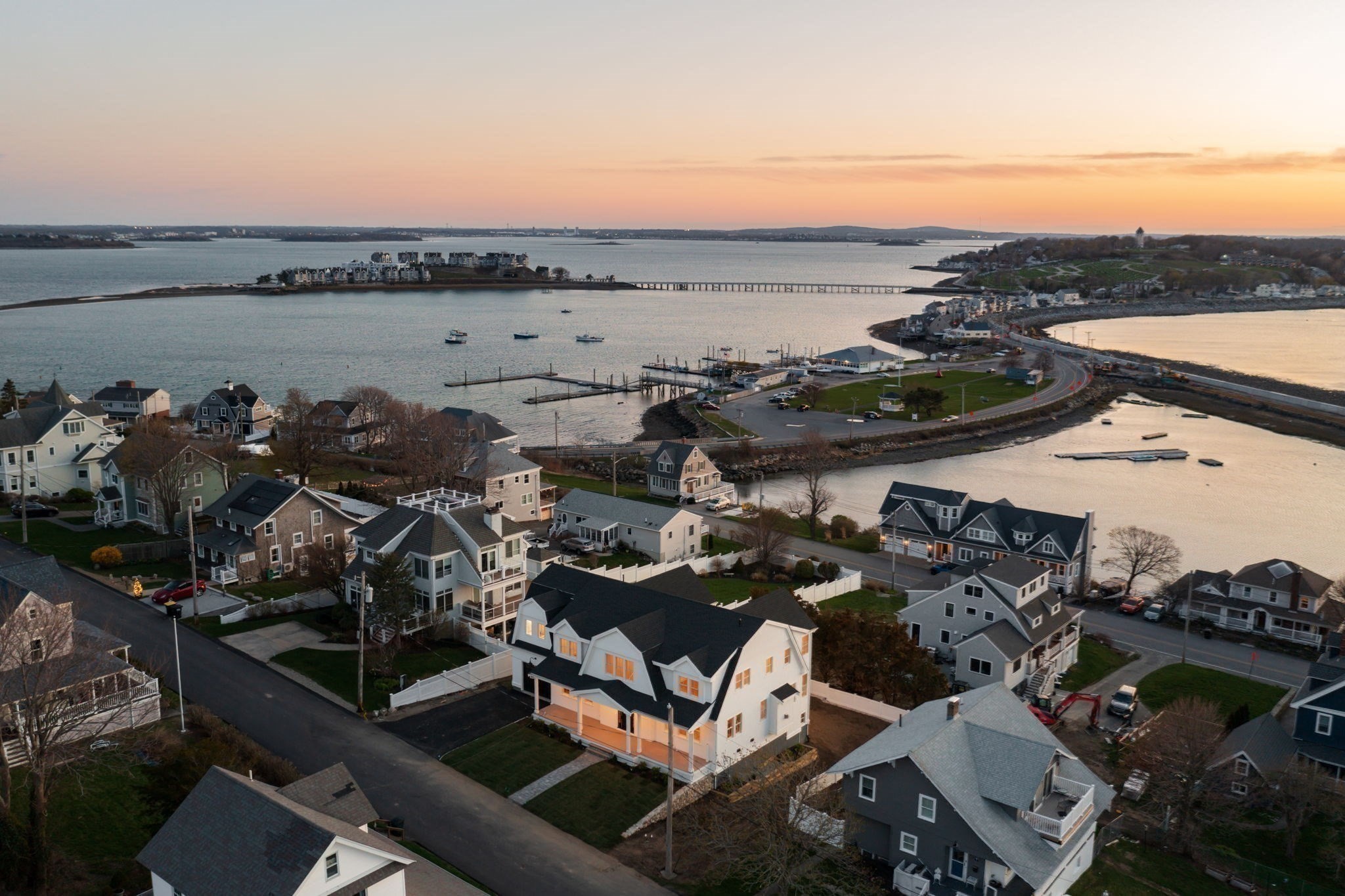 15 Glover Ave, Hull, MA 02045