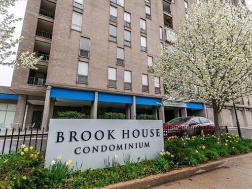 33 Pond Ave., Apt 915