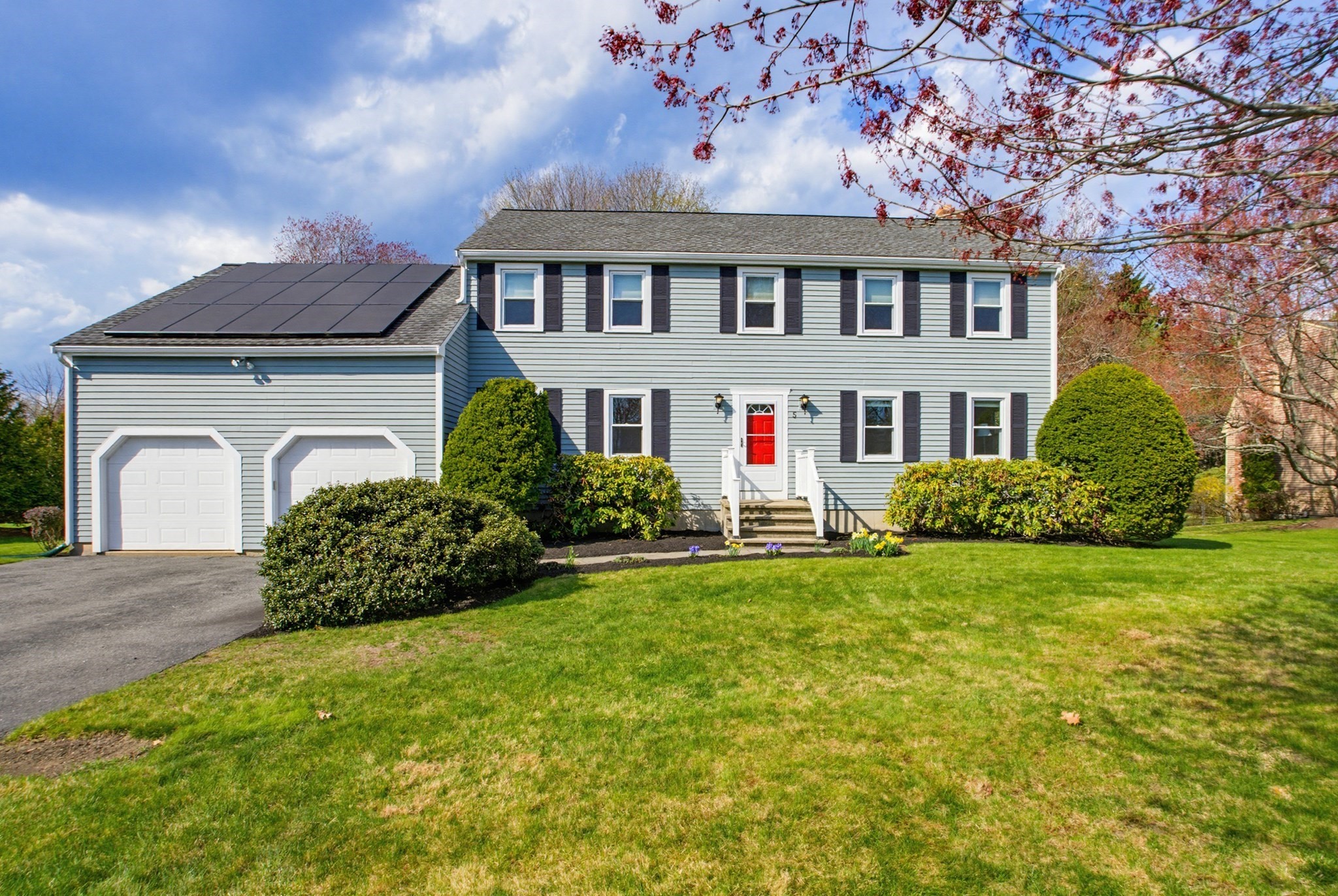5 Wight Farm Rd, Natick, MA 01760