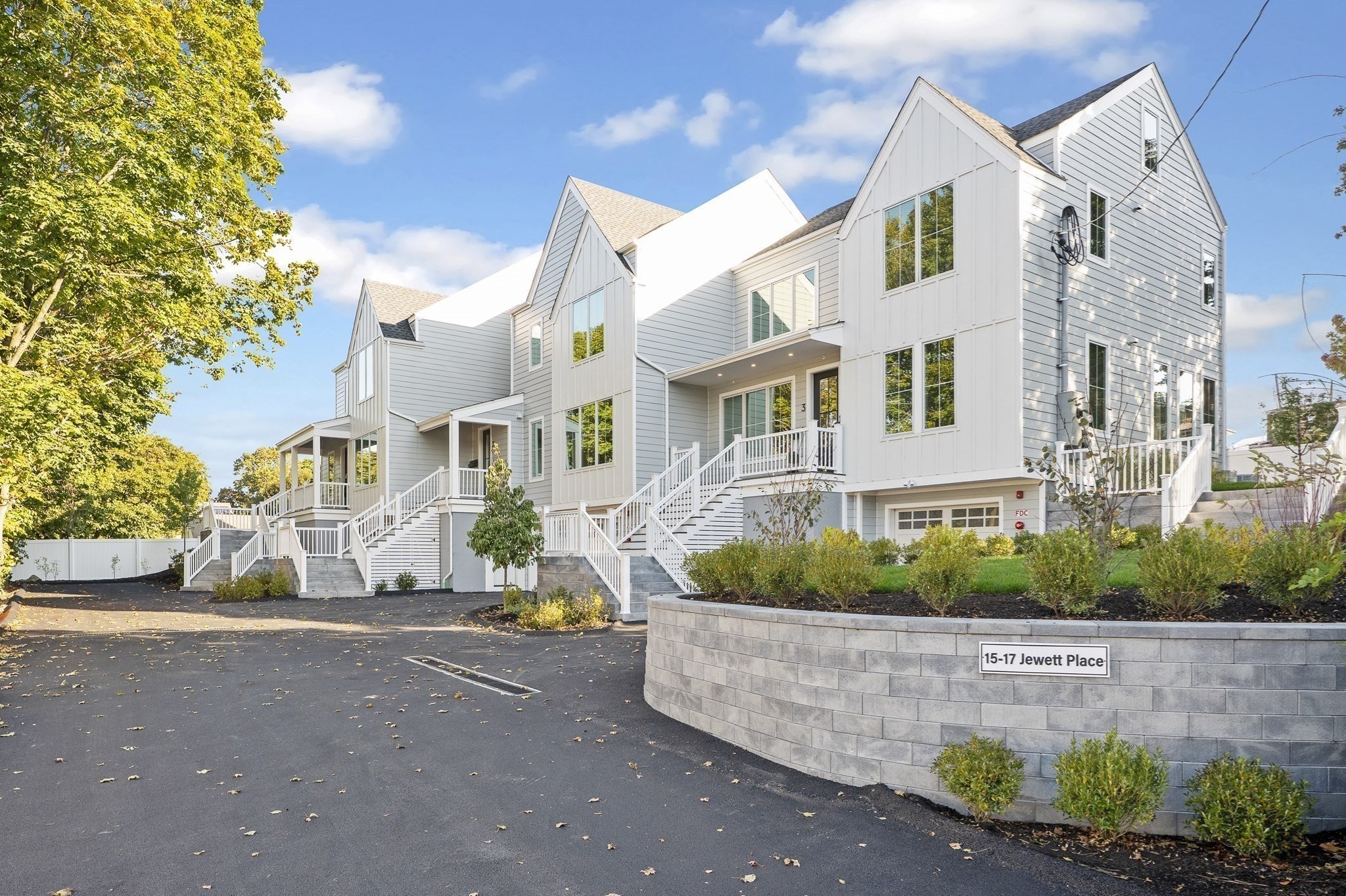 15 Jewett Pl Unit B, Newton, MA 02458