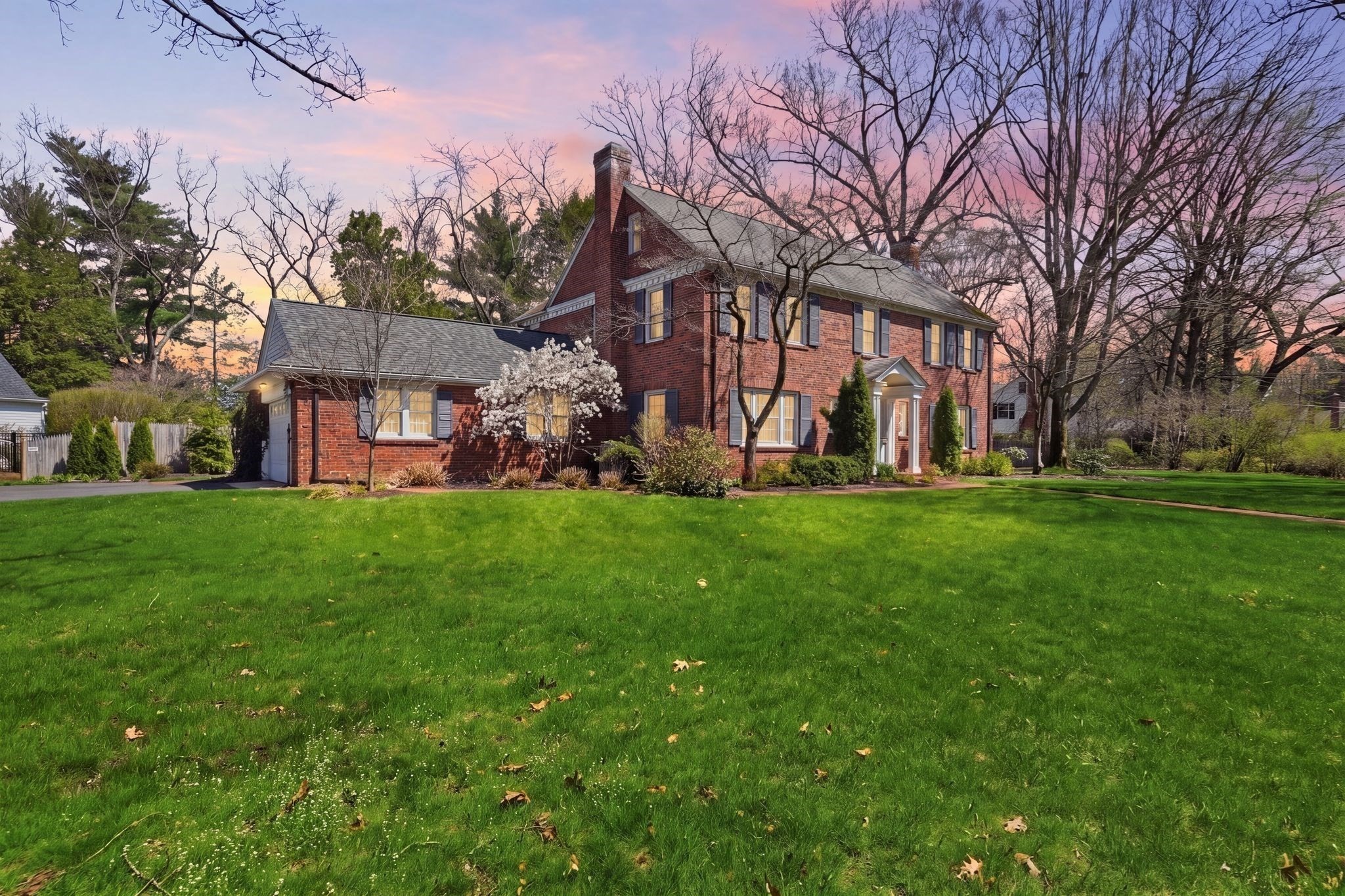 324 Farmington Road, Longmeadow, MA 01106