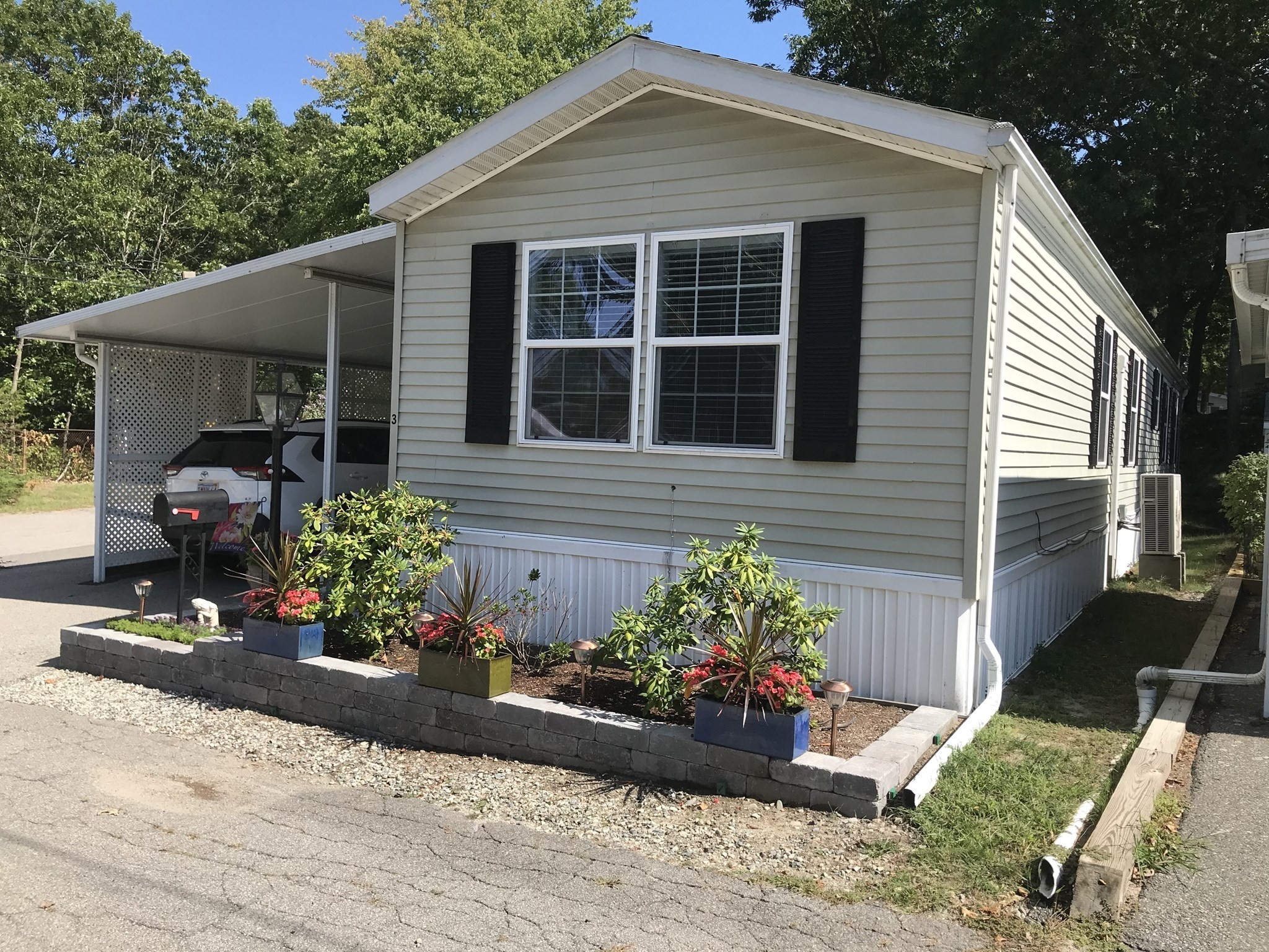 3 Nob Hill Road, Weymouth, MA 02189