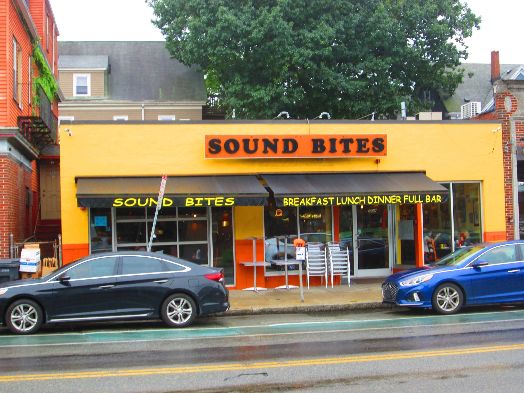 704 Broadway, Somerville, MA 02144