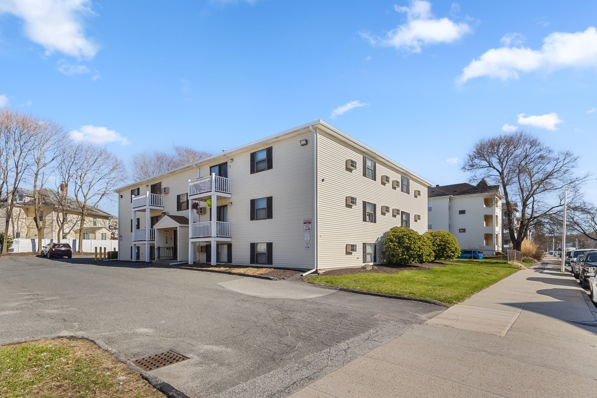 15 Houghton Street Unit 12, Worcester, MA 01604