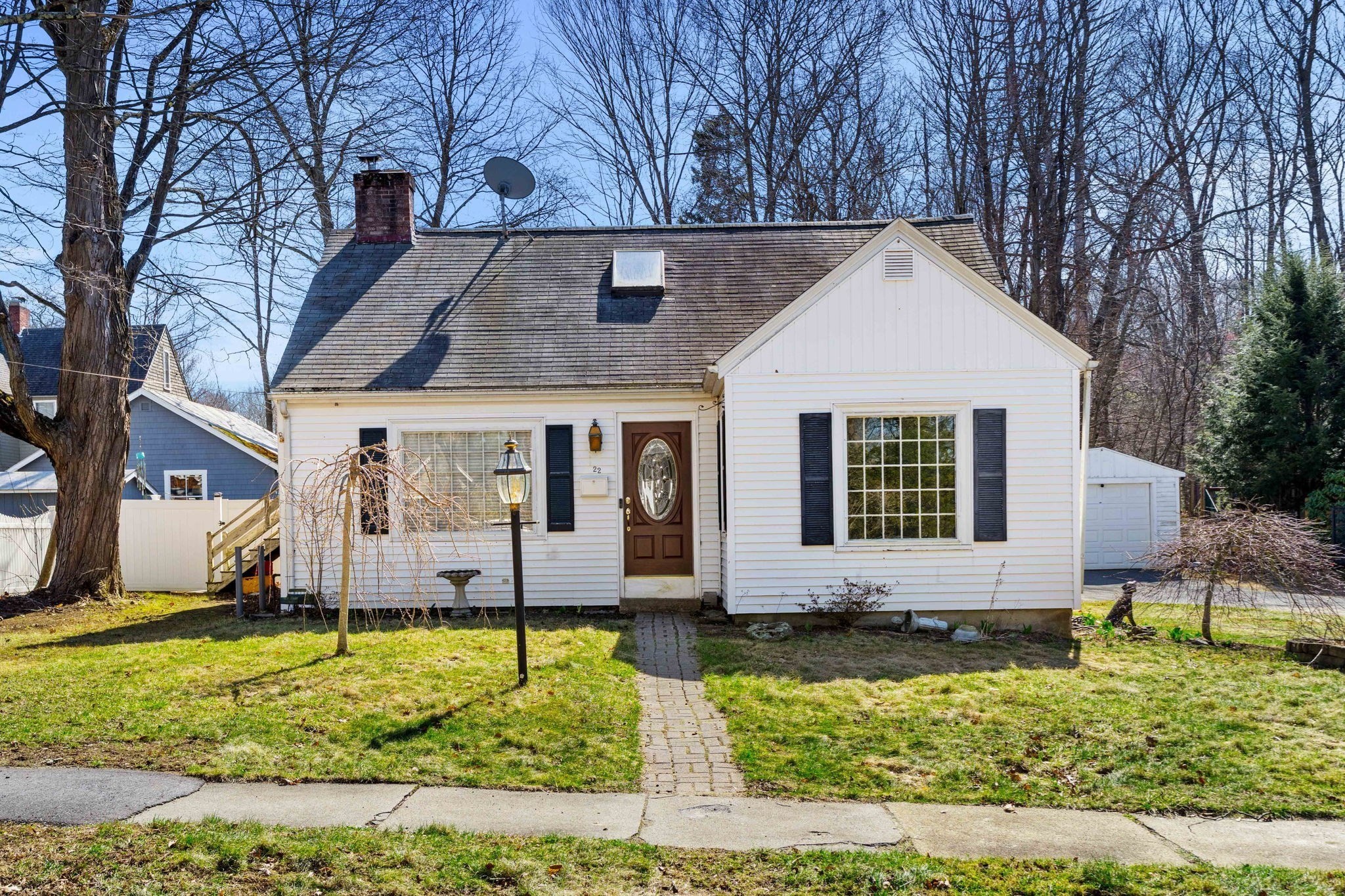 22 Woodland, Merrimac, MA 01860