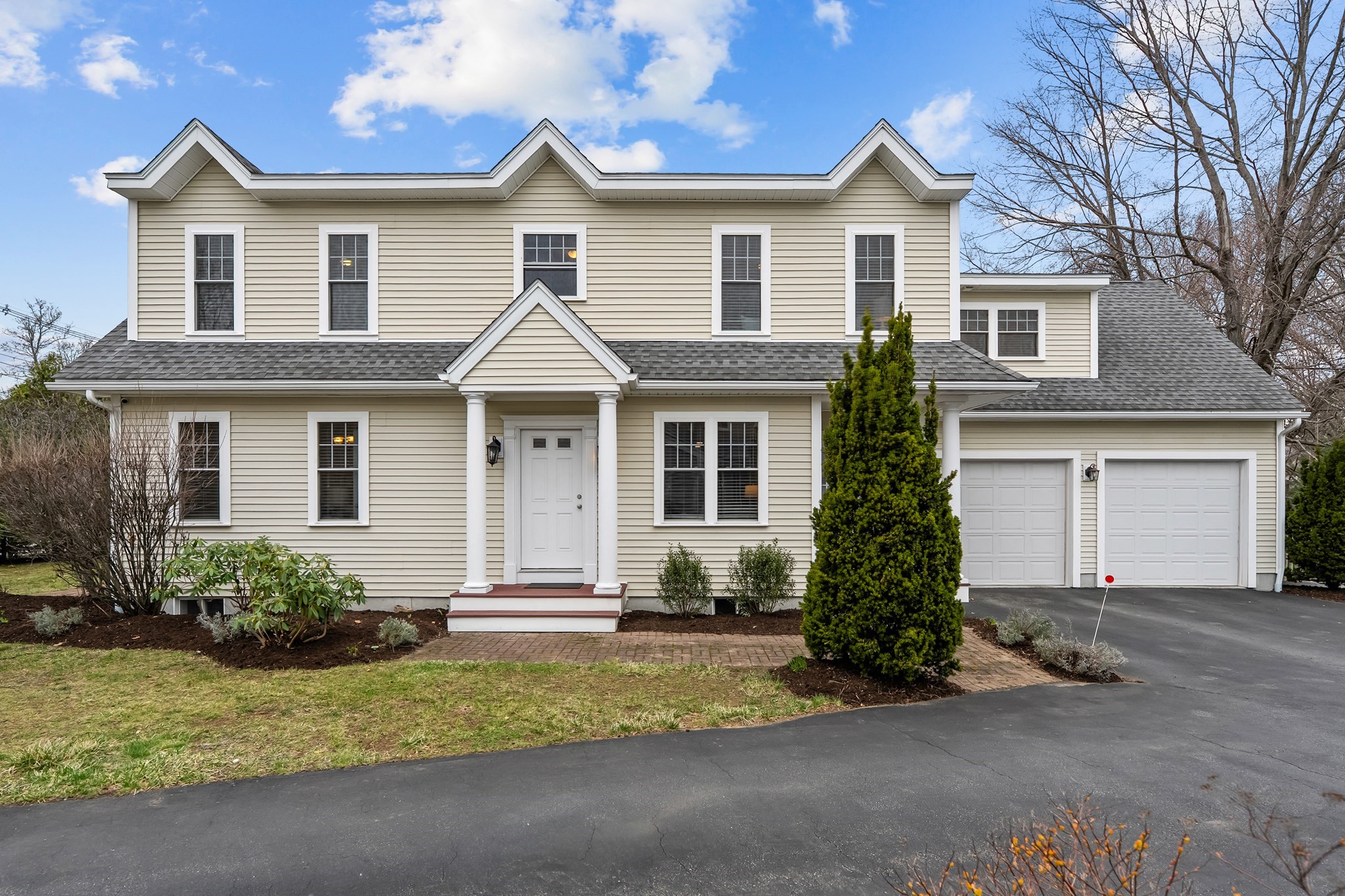 210 School, Framingham, MA 01701