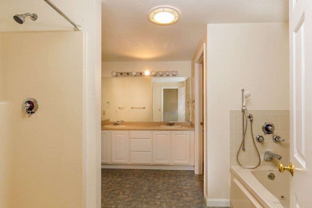51 Sawmill Pond Road Unit 51, Fitchburg, MA 01420 - Image 13