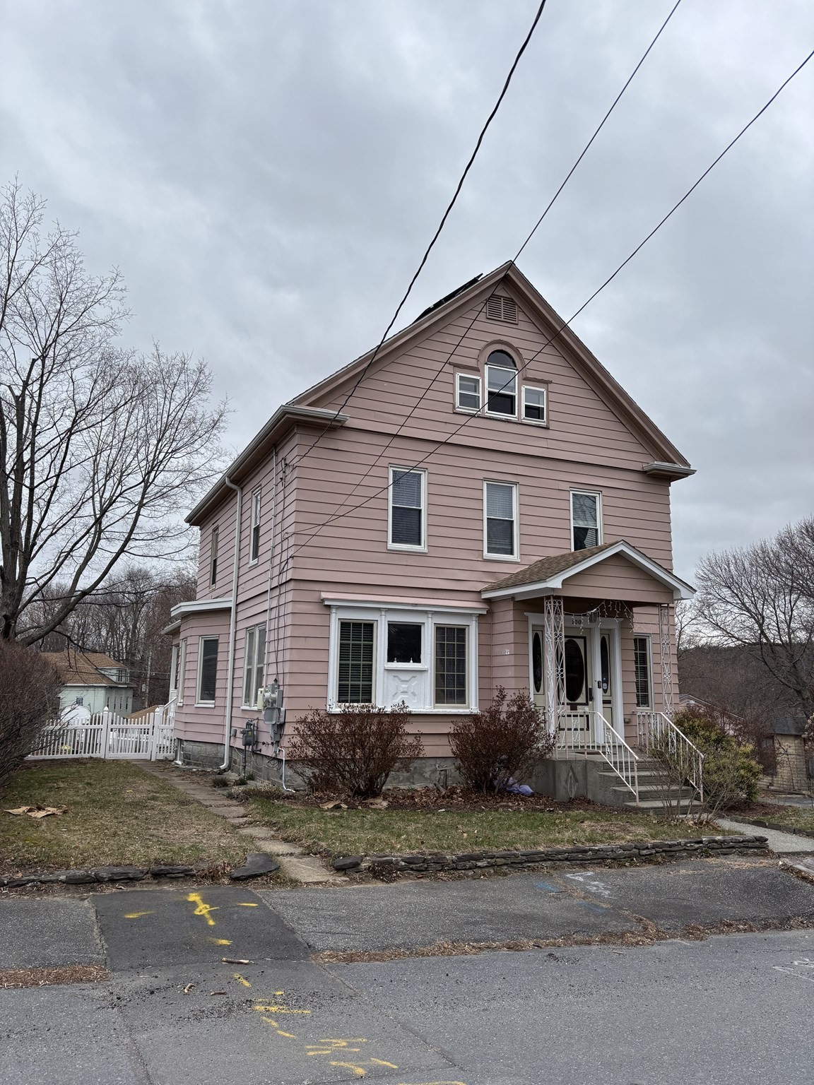 100 Madison St, Fitchburg, MA 01420