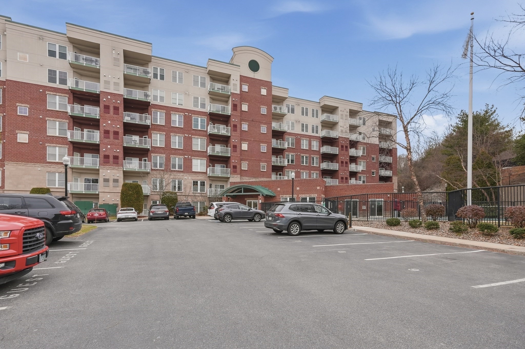 36 Village Road Unit 613, Middleton, MA 01949