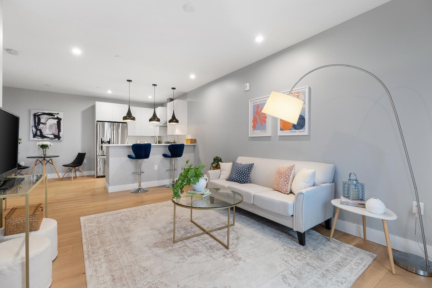 60 Cross St, East Unit 103, Somerville, MA 02145