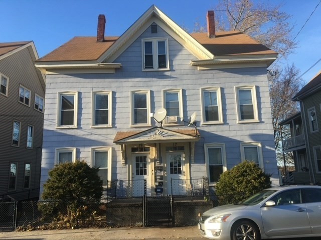 17 Arch Ave, Haverhill, MA 01832