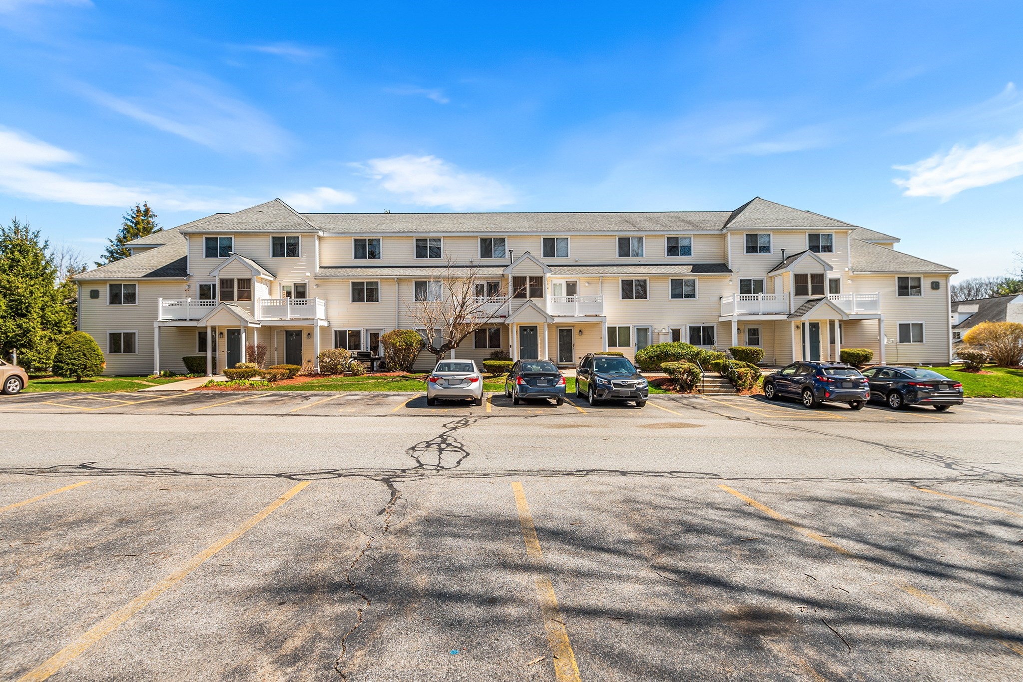 360 Littleton Rd Unit C7, Chelmsford, MA 01824