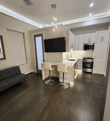 362 Commonwealth Ave, Apt 1B