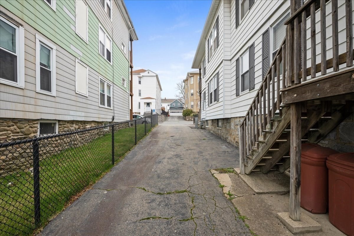 34 Dartmouth St, Worcester, MA 01604 - Image 41