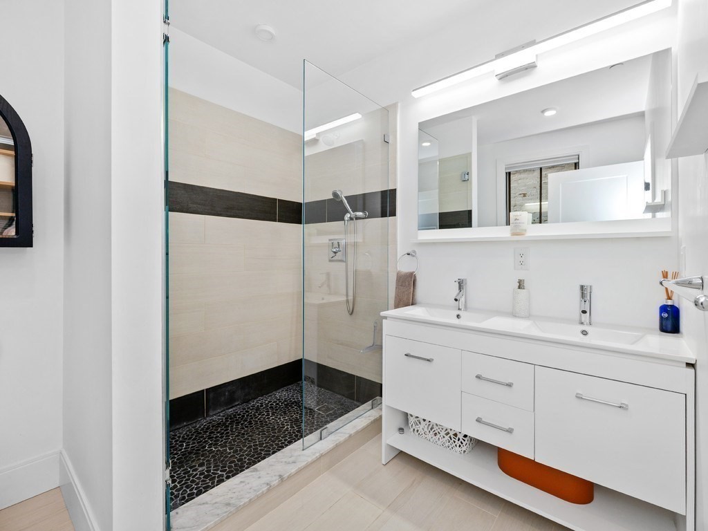 324 Bunker Hill Street Unit 201, Charlestown, Boston, MA 02129 - Image 13