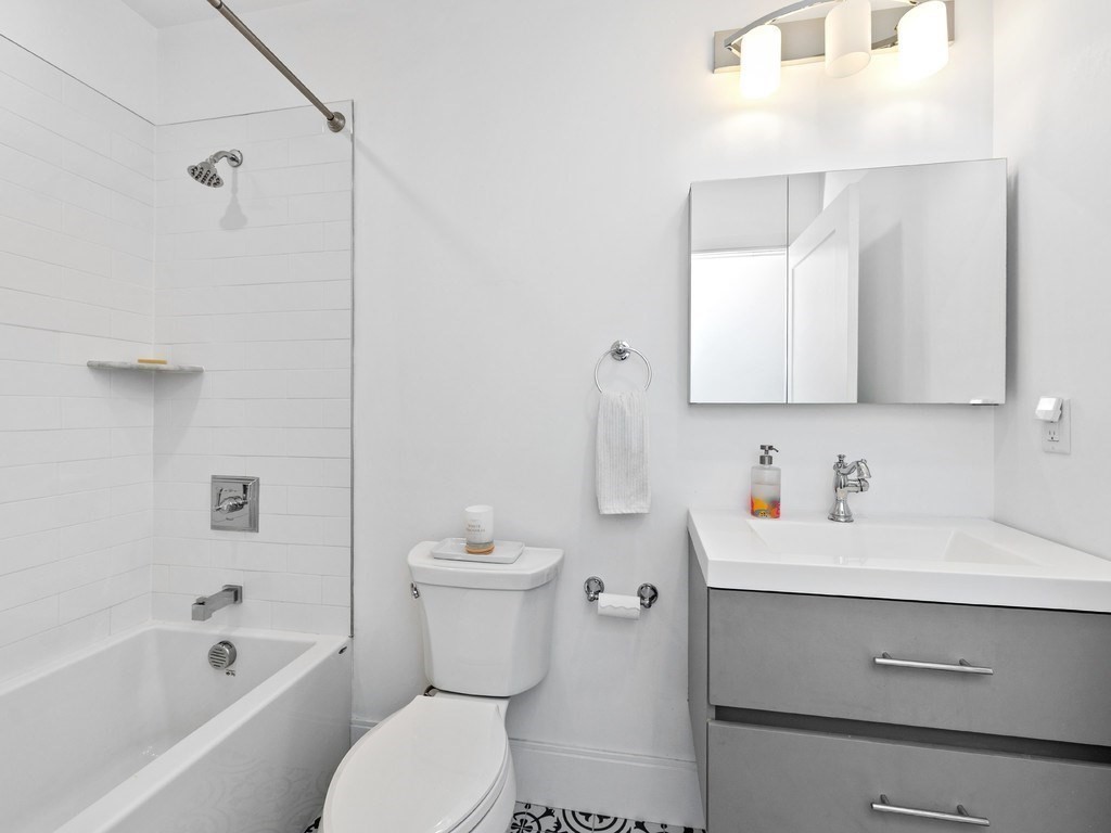 324 Bunker Hill Street Unit 201, Charlestown, Boston, MA 02129 - Image 20