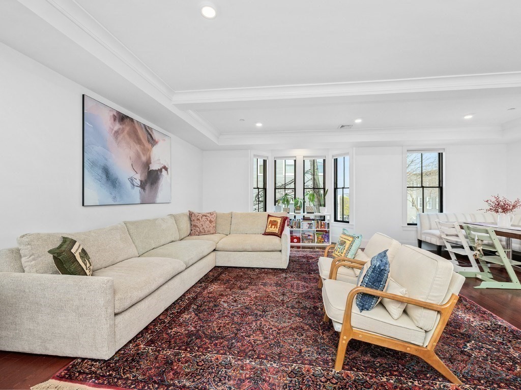 324 Bunker Hill Street Unit 201, Charlestown, Boston, MA 02129 - Image 5