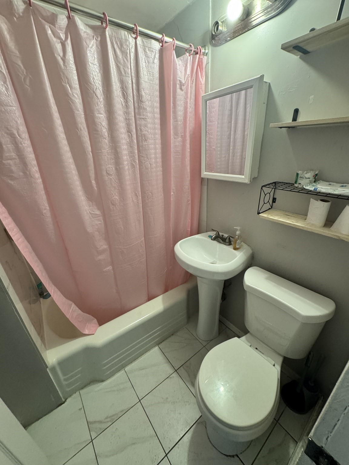 34 Willie St, Lowell, MA 01854 - Image 8