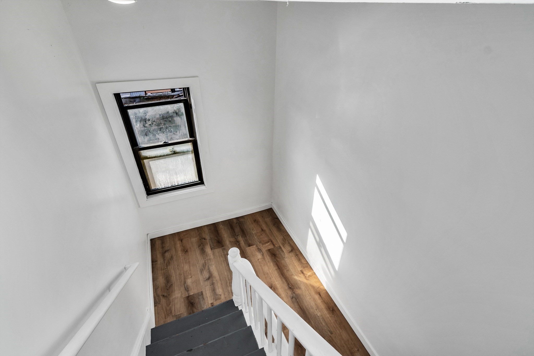132 S Broadway, Lawrence, MA 01843 - Image 17