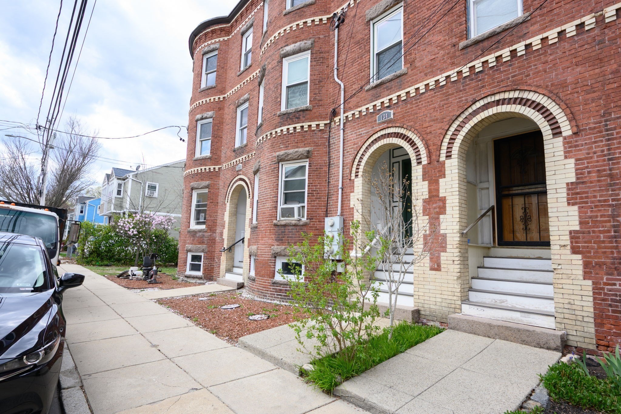 132 Ellington St, Dorchester, Boston, MA 02121