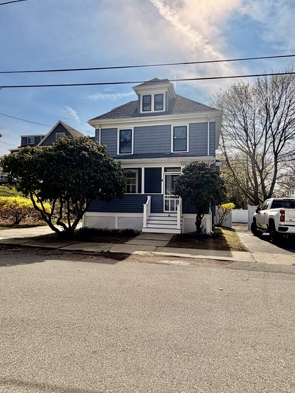 4 Granite Rd, Saugus, MA 01906