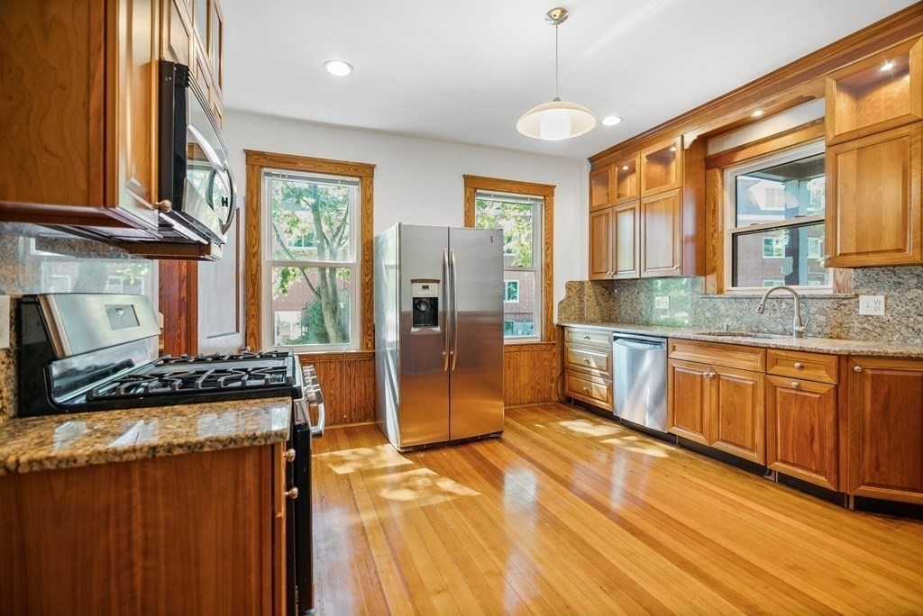 93 Moraine, Jamaica Plain, Boston, MA 02130 - Image 25