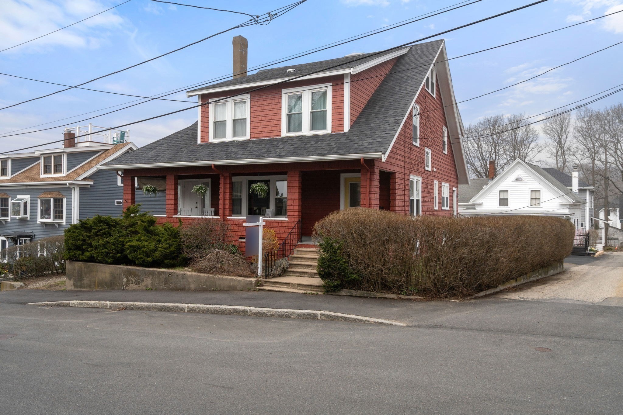16 Highland Street, Gloucester, MA 01930