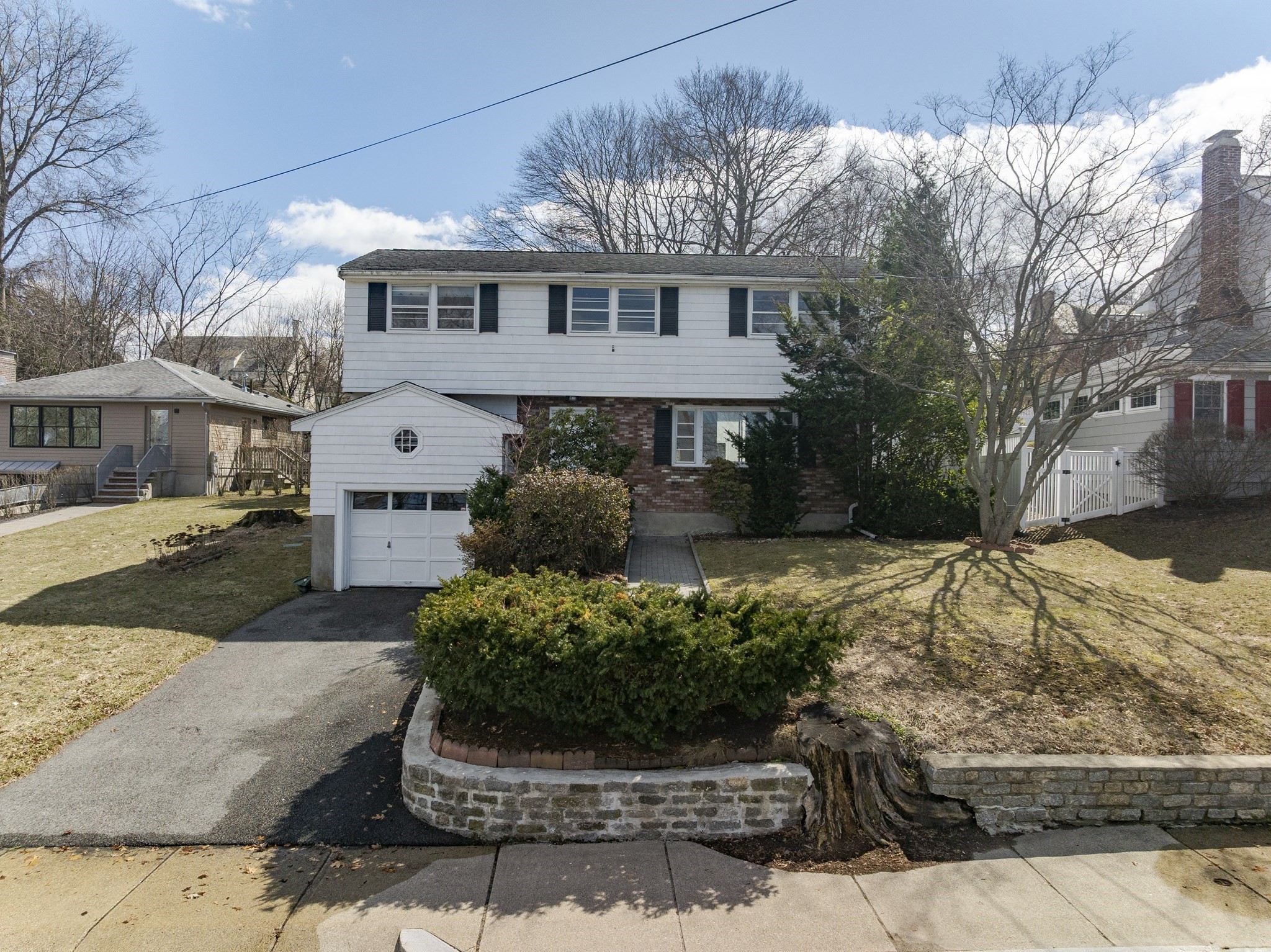 76 Vermont St, West Roxbury, Boston, MA 02132