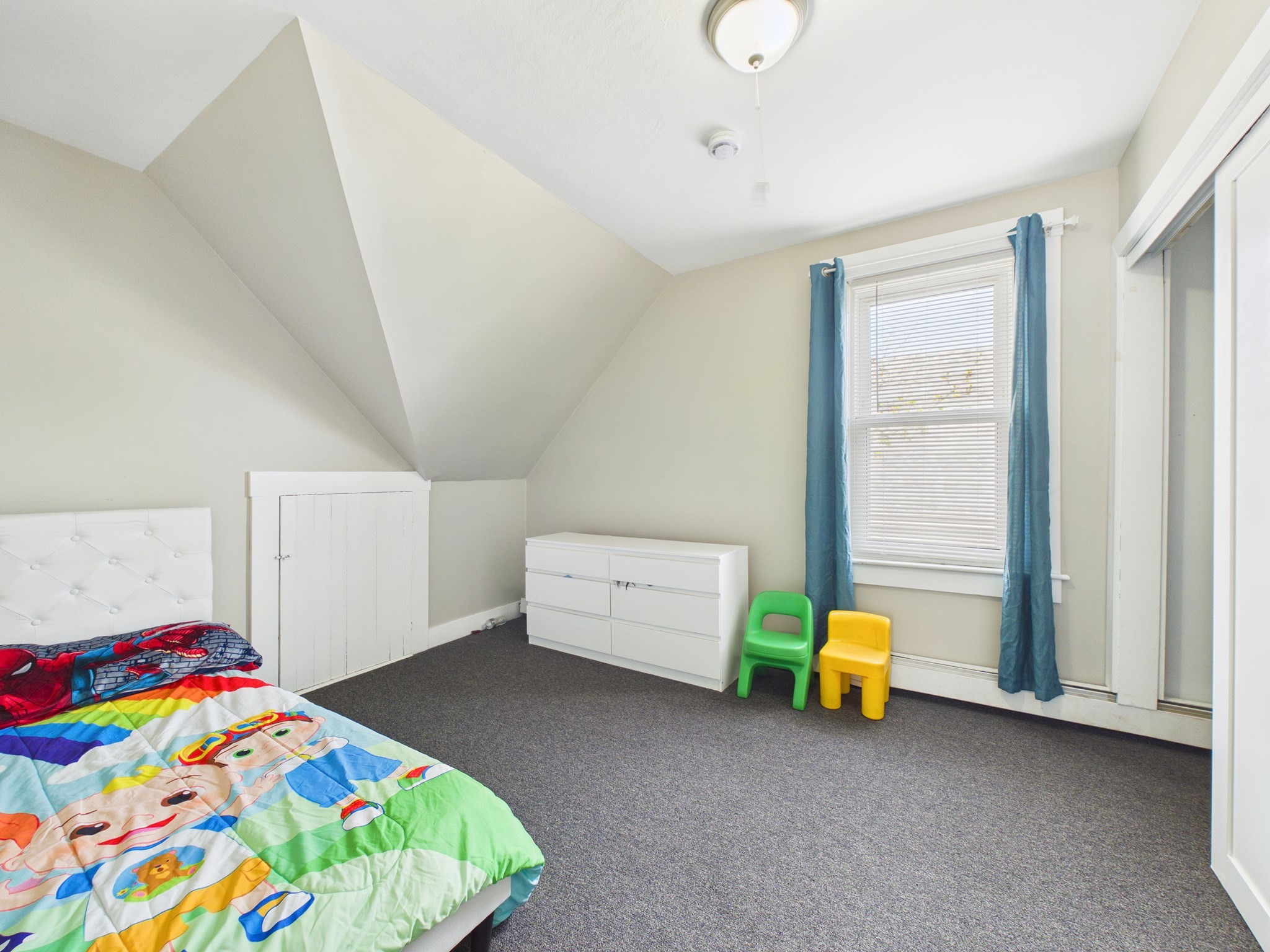 107 Robeson St, New Bedford, MA 02740 - Image 16